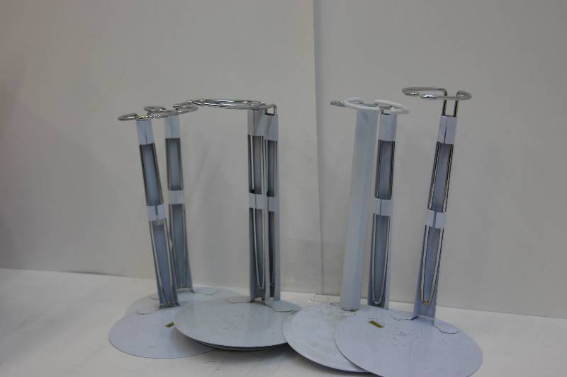 lot 21 image: Doll Stands