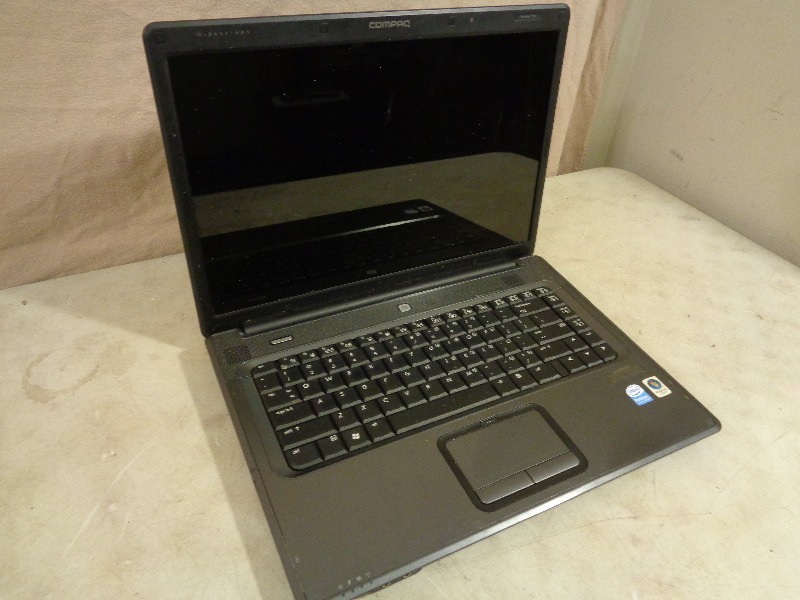 HP  Compaq Laptop