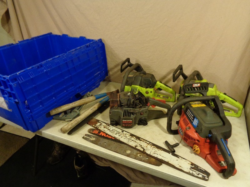 4 Chainsaws