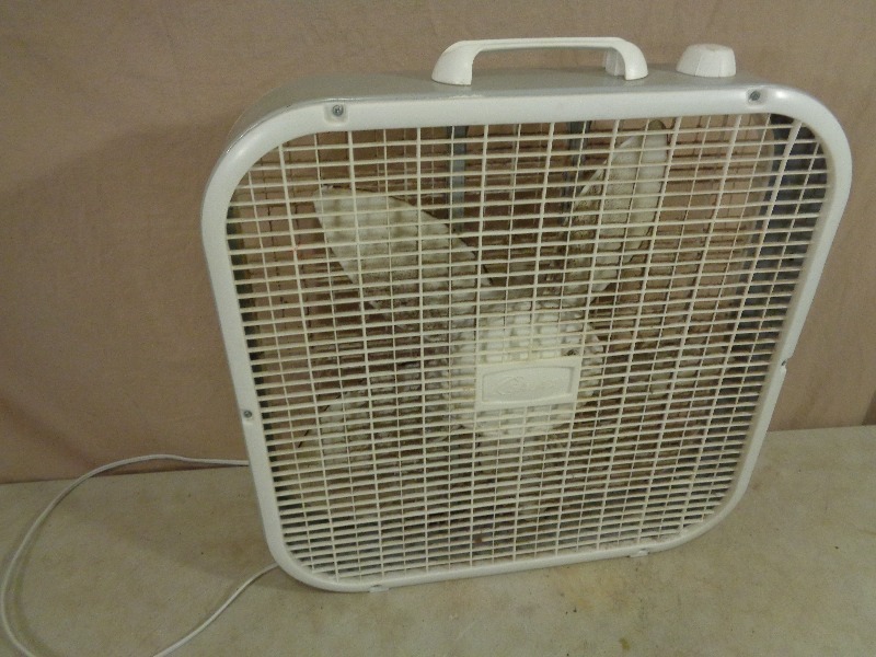 3 Speed Box Fan
