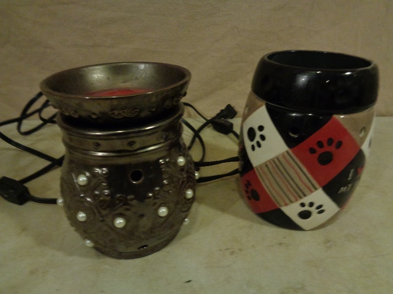 2 Scentsy Warmers
