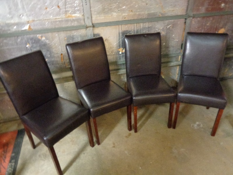4 Matching Chairs