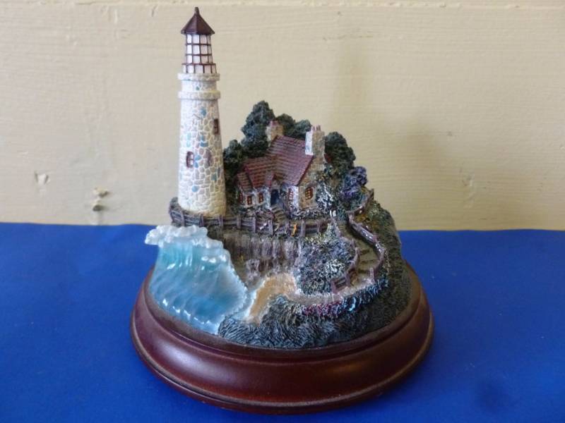 Thomas Kinkade Lighthouse