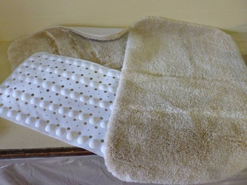 Bathroom Rugs