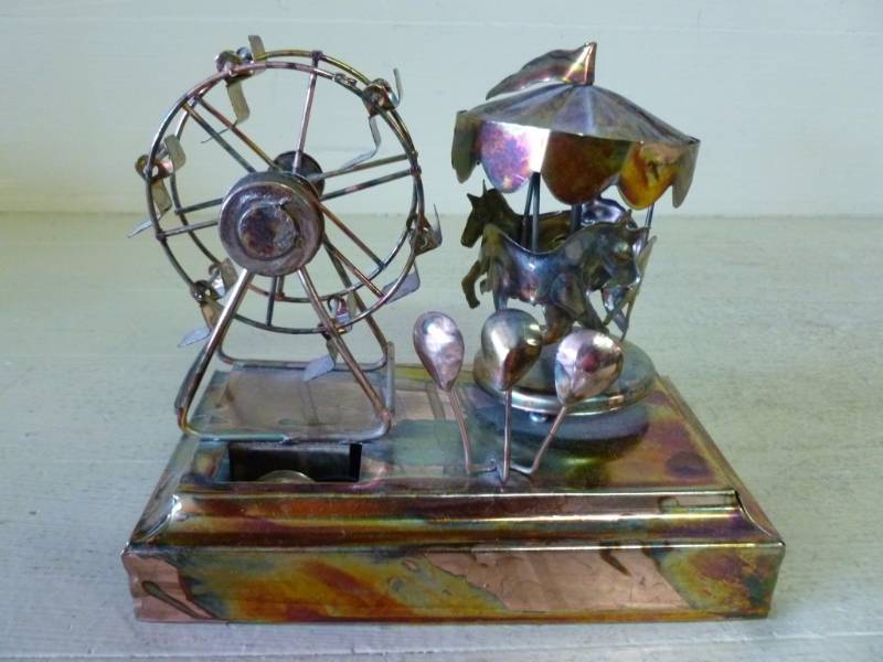 Cut Metal Music Player