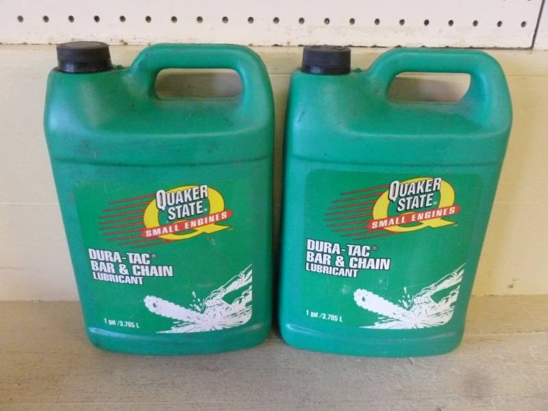 Chain Saw Oil