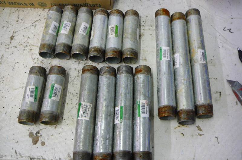 Galvanized Pipe Nipples 1 14 x 5 12 -6-9-12 15 Count