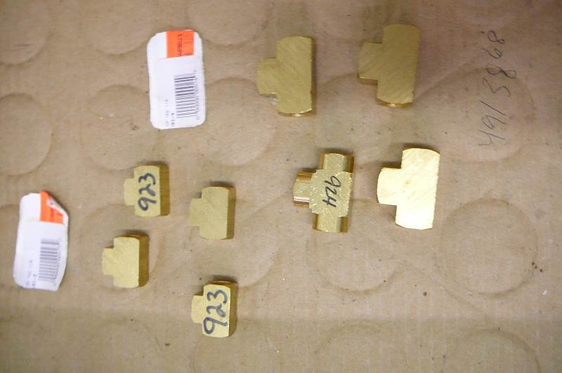 Brass Tee 14 4 count 18 4 count