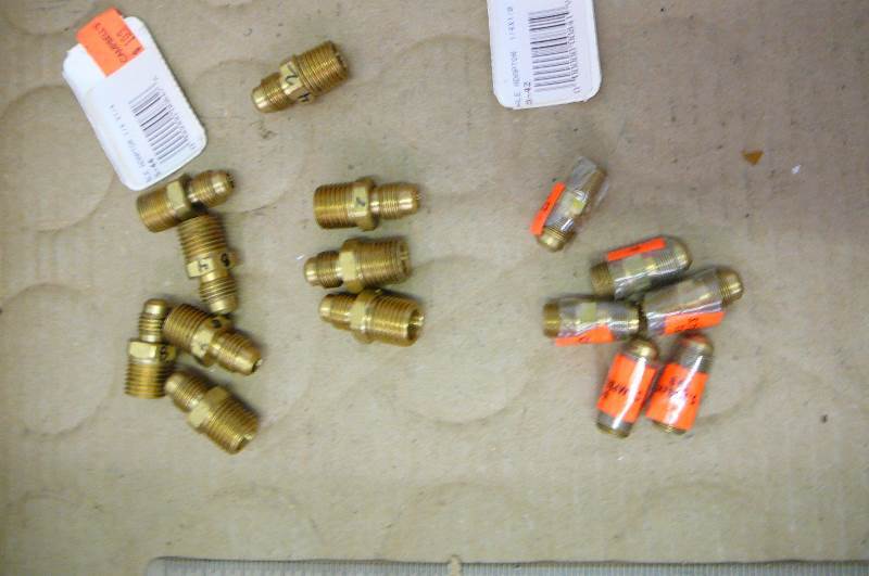 Male Adaptor  14 x 14 9 count 14 x 38 6 count