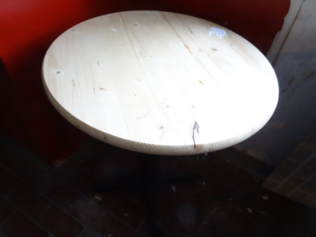 lot 28 image: 24 Metal Framed Table