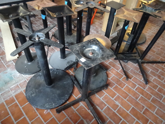lot 33 image: 14 Metal Table Bases Various Heights