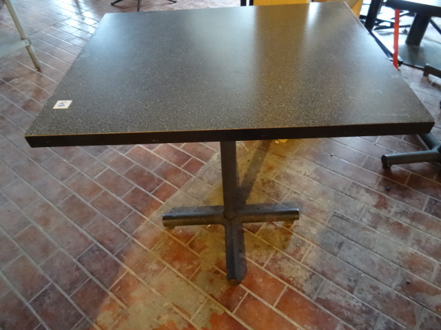 lot 35 image: 30 X 24 Metal Base Table