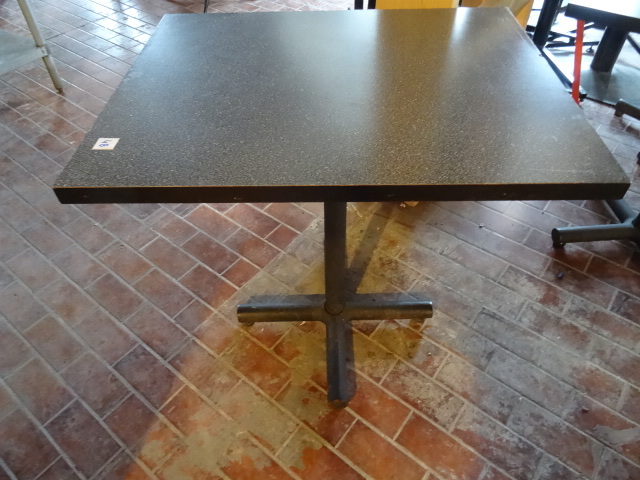 lot 41 image: 30 X 24 Metal Base Table