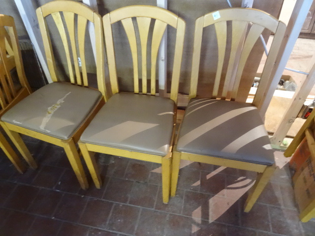 lot 91 image: 6 Wood Framed Chairs