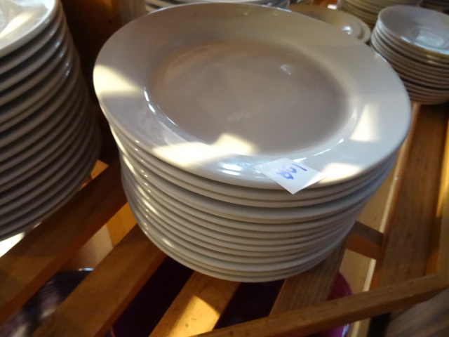 lot 108 image: 14 Plates 9