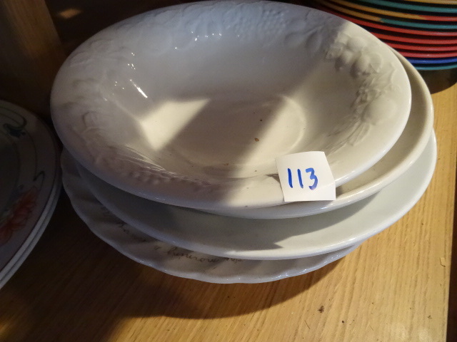 lot 113 image: 3 Ceramic Bowls and Platter