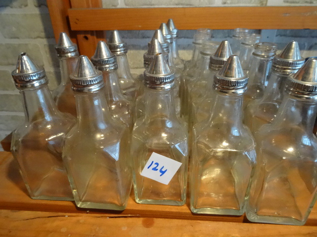 lot 124 image: Oil Dispensers