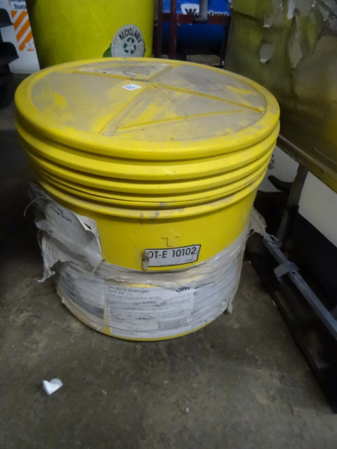 SK-2010 Grainger Spill Kit 3M Product