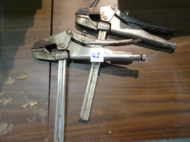 2 Bessey Adjustable Clamps