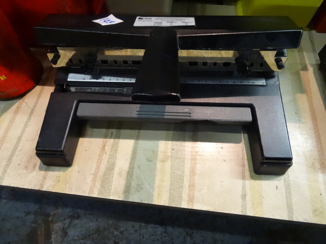 ACCO Model 450 3 Hole Punch