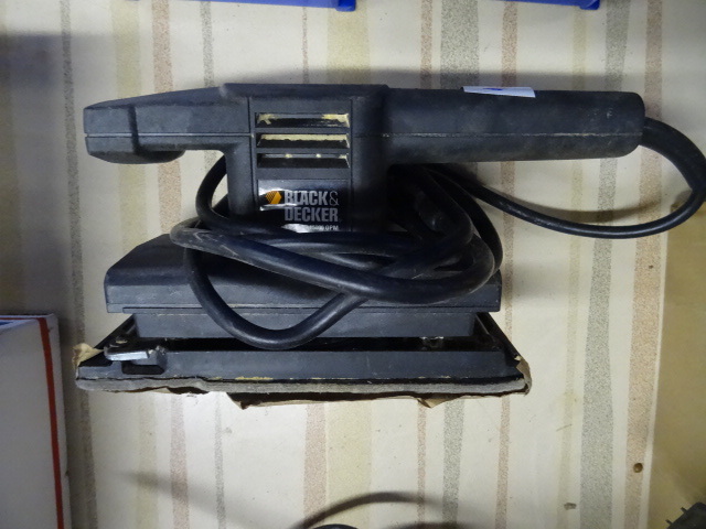 Black and Decker 14 Sheet Sander