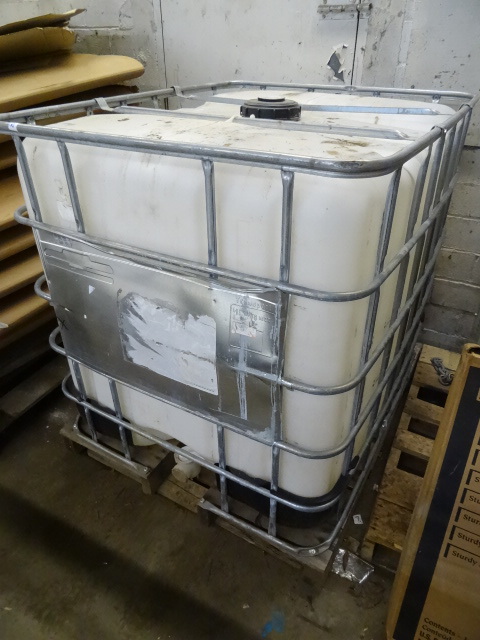 250 Gal. Liquid Tote