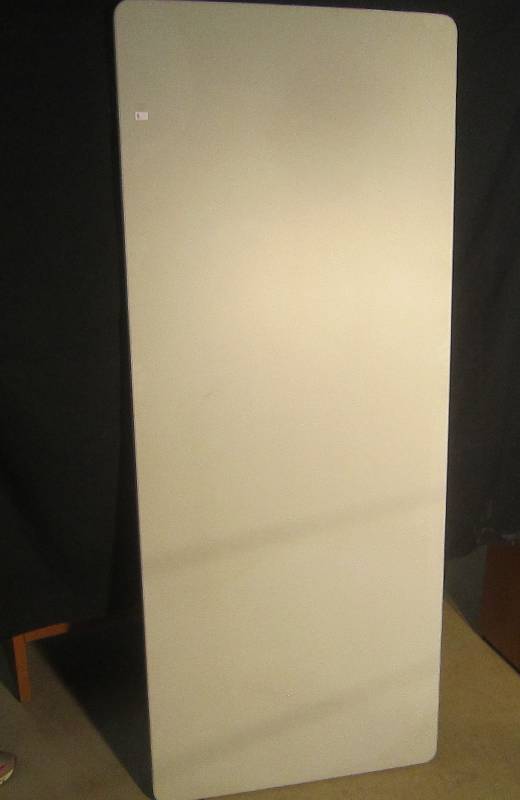 WHITE TABLE TOP -GOOD CONDITION