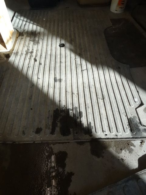 Rubber Truck Bed Mat for 8 Box