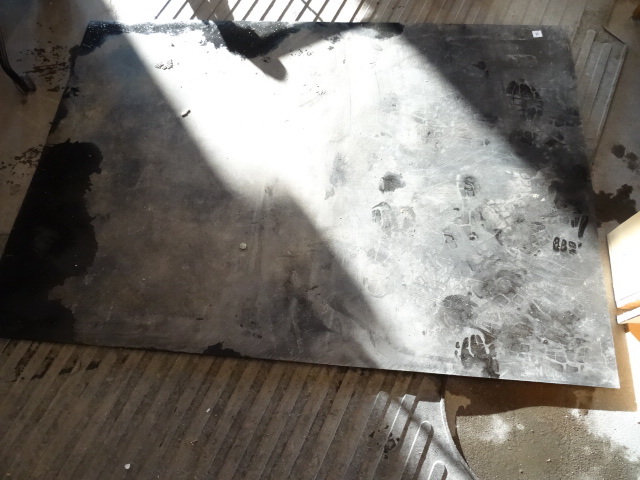 70 X 48 Heavy Duty Rubber Mat