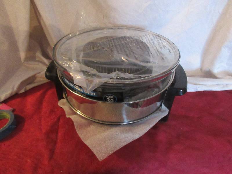 lot 2 image: NEW SUPERWAVE OVEN