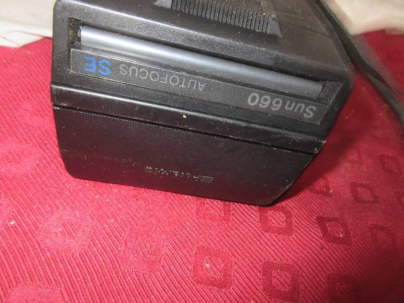 lot 28 image: SUN 660 POLORIDE CAMERA