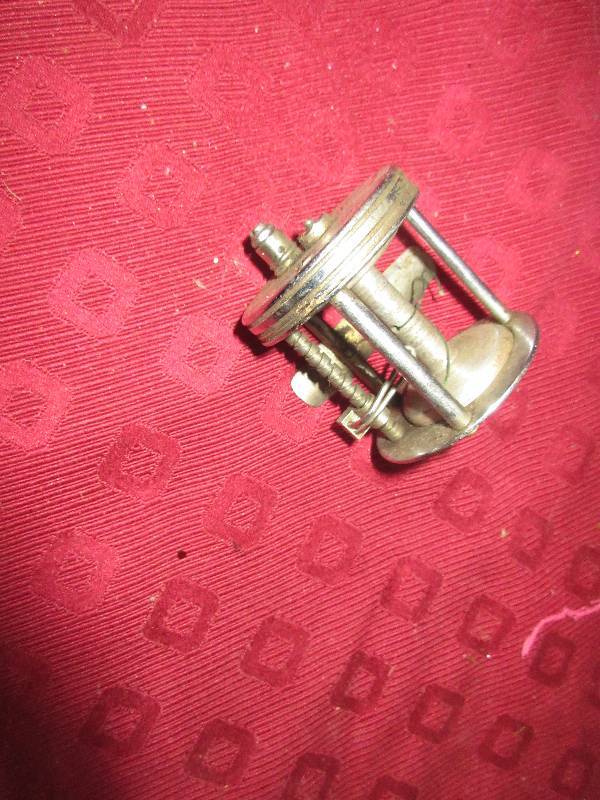 lot 61 image: FLUGER TRIUMPH