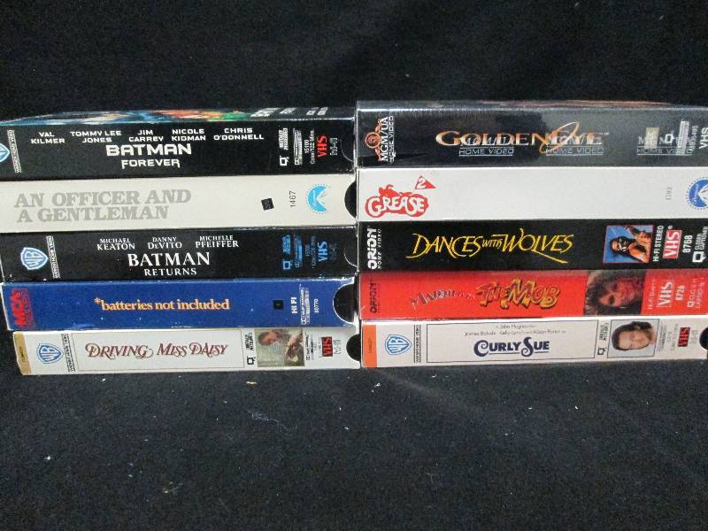 Variety VHS Movies Lot of 10...