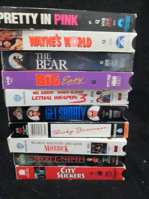 Variety VHS Movies Lot of 10...
