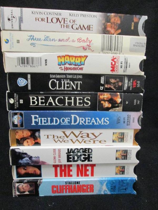 Variety VHS Movies Lot of 10...