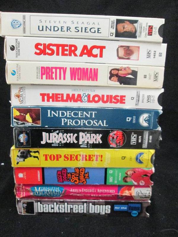 Variety VHS Movies Lot of 10...