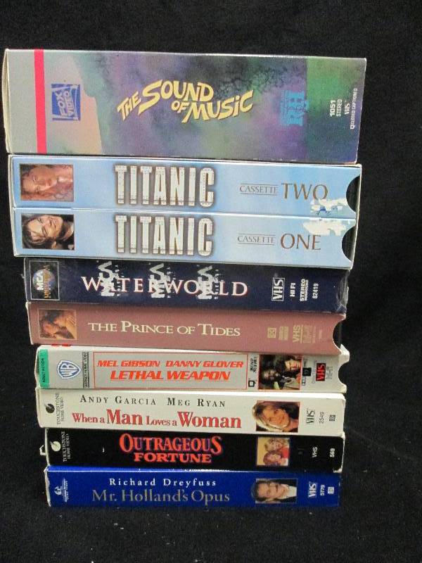 variety VHS Movies Lot of 8...