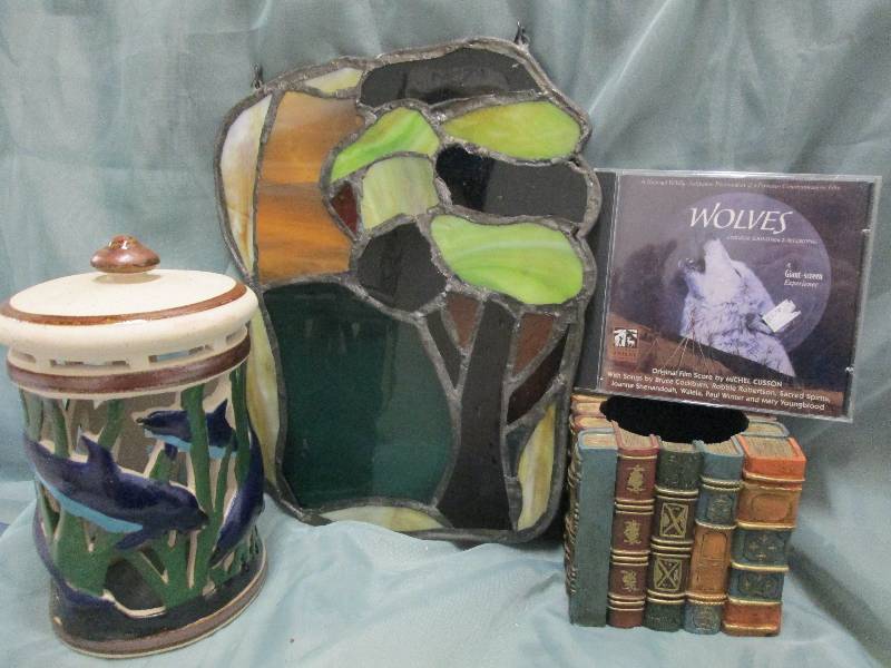 Stained glass sun catcher, pen hold...
