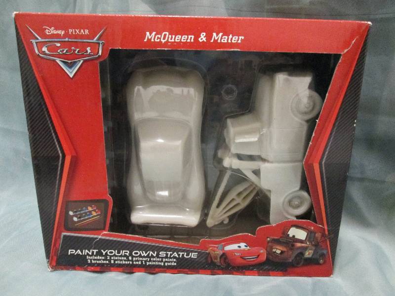 Disney Paint your own McQueen & Mat...