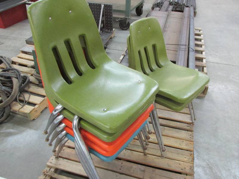 7 stacking plastic chairs...