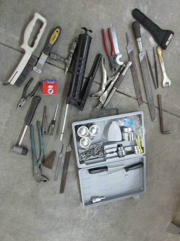 Lot of assorted tools...