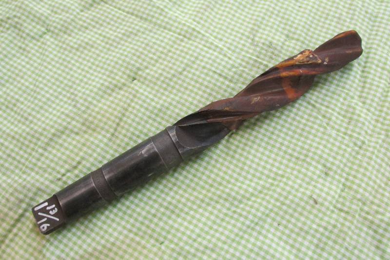 Brand new taper shank drill bit, 1 ...