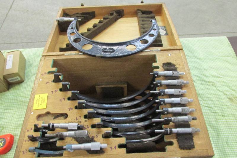 0 to 12 inch micrometer set, in woo...