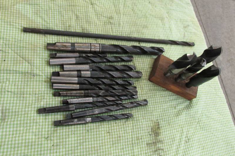 Lot of drill bits...