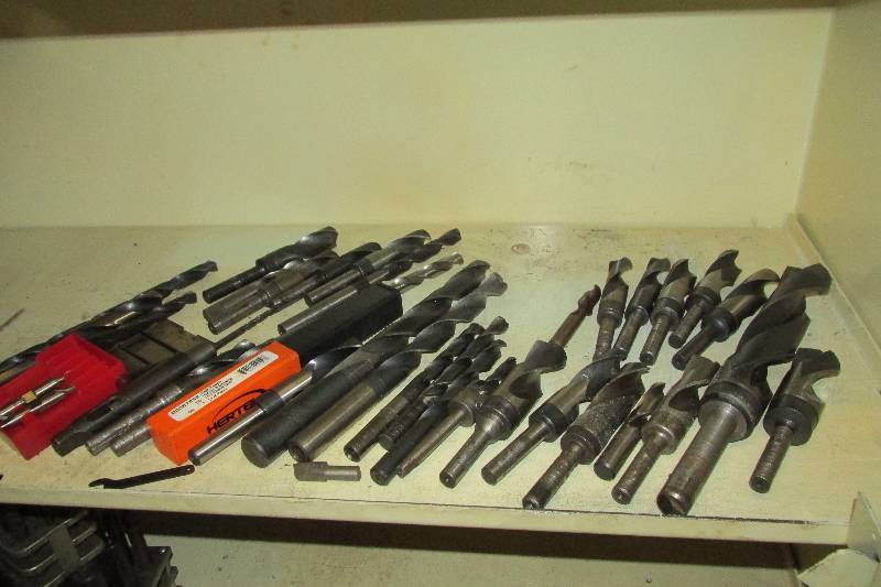 Lot of assorted drill bits  ...