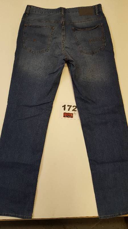 CLAVIN KLEIN MENS JEANS STRAIGHT LEG  LIGHT BLUE  3434