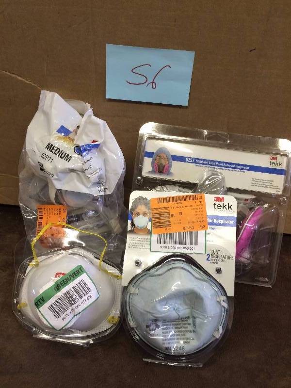Lot of Assorted 3M Masks