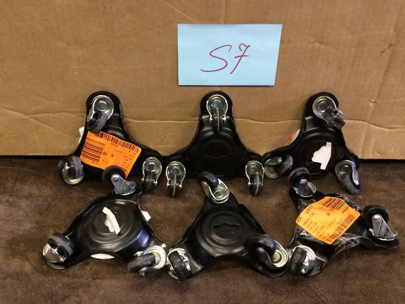 Lot of 6 in Everbuilt 6 in. Steel Tri-Dolly with 200 lb. Load Rating
