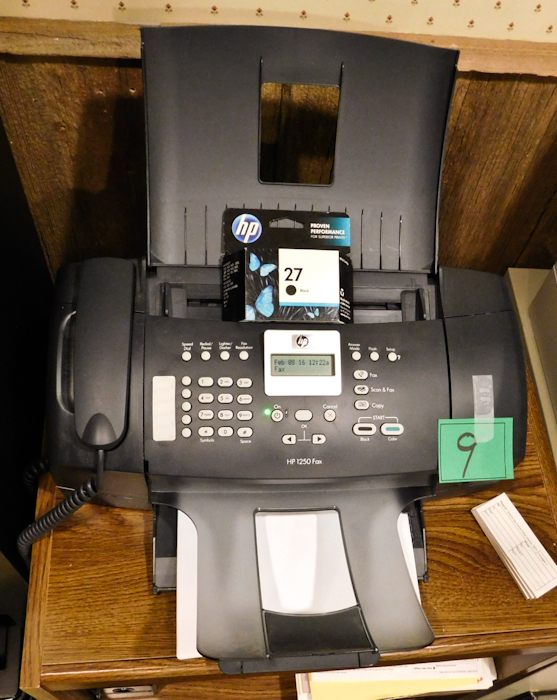 lot 9 image: HP 1250 Fax- Sharp EL 2630PII Sears - The Electronic Communicator