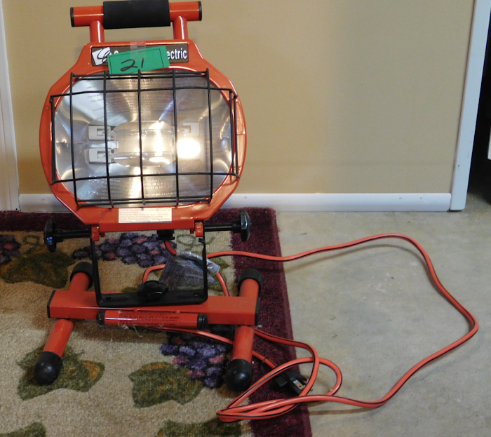 lot 21 image: Commercial Electric shop light used once
